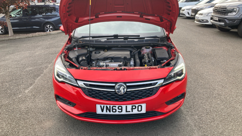 Vauxhall Astra 1.4T 16V 150 SRi 5dr Petrol Hatchback
